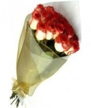 Ramo de 12 rosas confetty