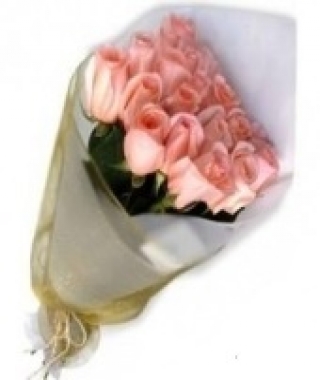 Ramo de 12 rosas rosadas